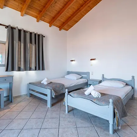 Panorama Complex 3* Kávosz